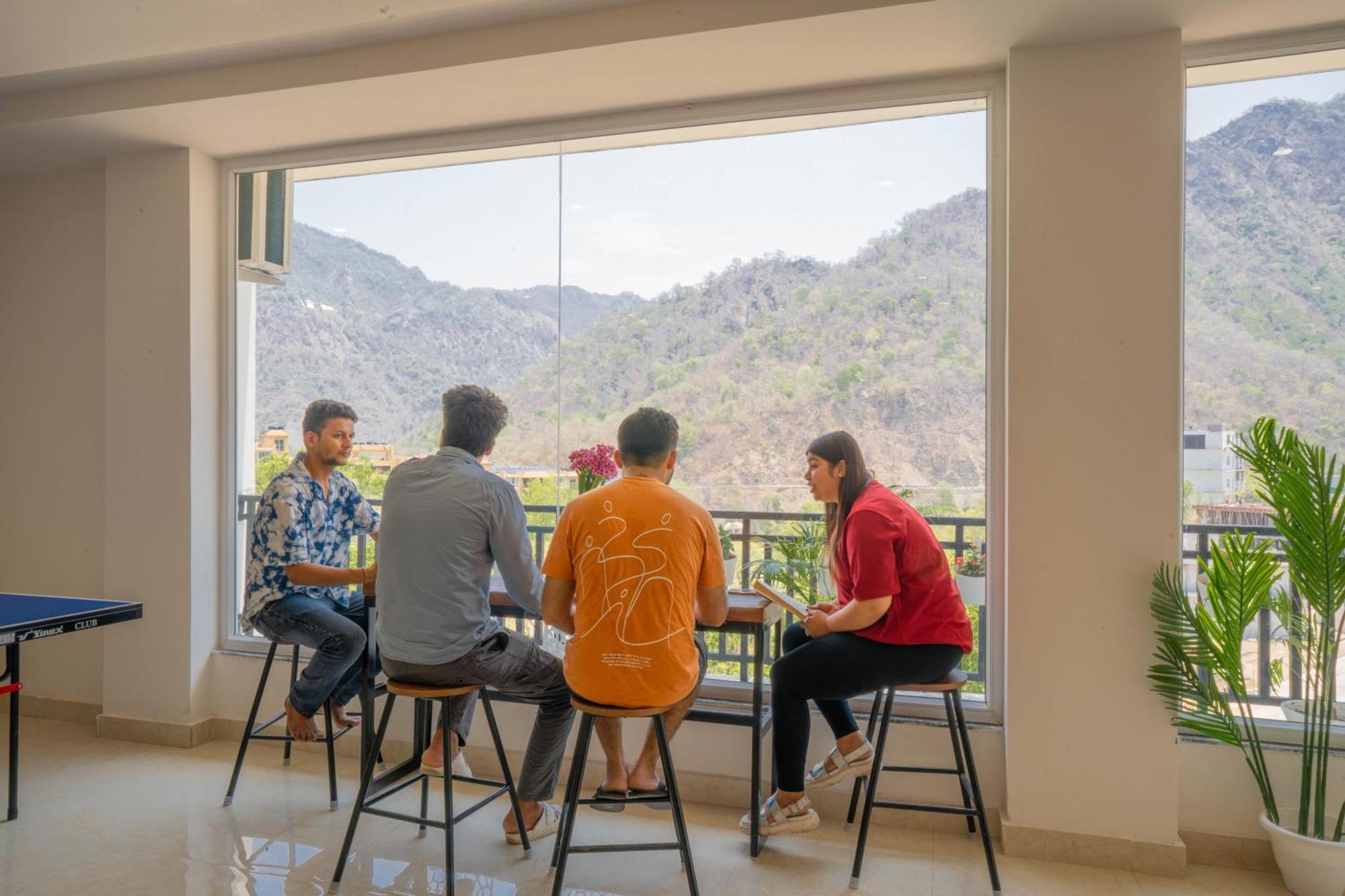 Perfectstayz Alpine Near Laxman Jhula Risikés Kültér fotó